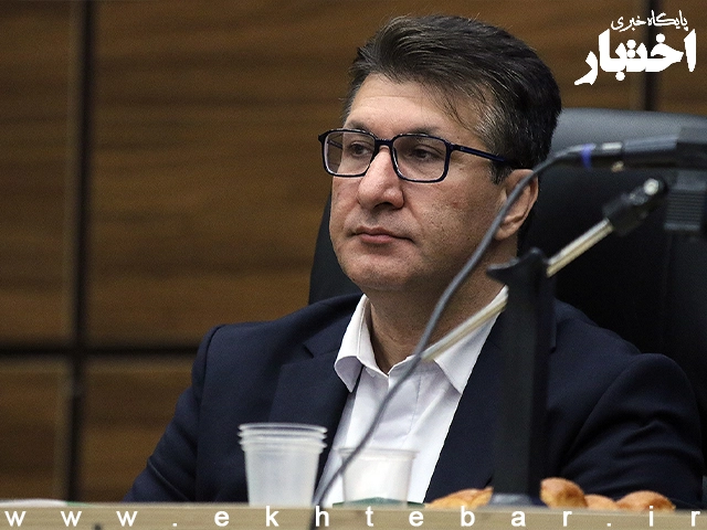 اصلانی: تشکیل کارگروه ویژه بررسی نحوه تقسیم اسناد بین دفاتر اسناد رسمی - پایگاه خبری اختبار
